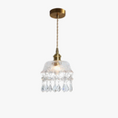 lustre-nordique-en-cristal-pour-bar-et-restaurant-5.png