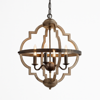 Lustre rustique en métal vintage avec lampes bougies