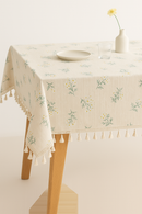 Nappe coton brodée motifs floraux style coréen pompons