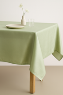 Nappe en satin doux pour table repas fête