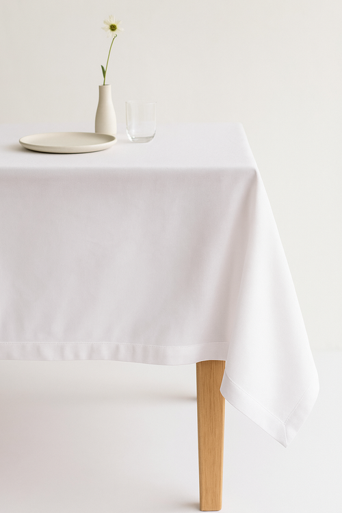 Nappe satin douce et soyeuse pour table fete - vue 2 sur 2