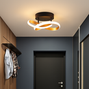 Plafonnier moderne LED avec des anneaux croisés Donovan