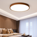 plafonnier rond en bois style nordique pour intérieur moderne
