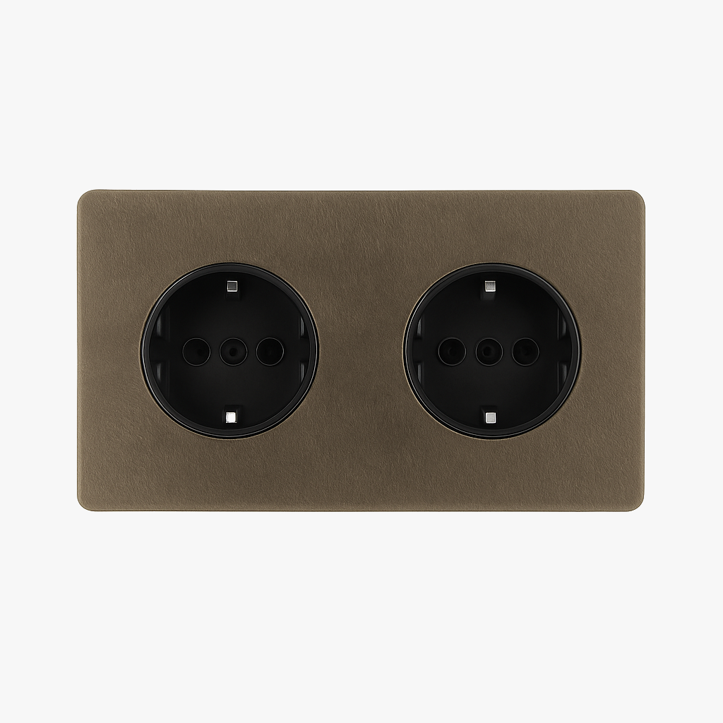 prise-lectrique-double-europe-en-acier-gris-vieilli-bords-arrondis-0.png
