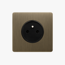 prise-lectrique-en-acier-gris-bross-bords-arrondis-0.png