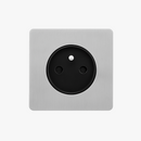 prise-lectrique-en-acier-gris-clair-bross-bords-arrondis-0.png