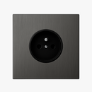 prise-lectrique-en-acier-gris-fonc-bross-0.png