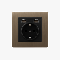 Prise électrique et double USB type C (Europe) en acier gris brossé bords arrondis