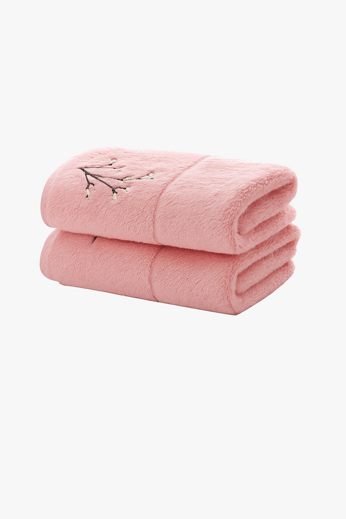 serviette-de-bain-bambou-brod-e-absorbante-ensemble-doux-0.png