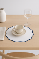 Set de table lin brodé style color block