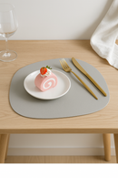 set-de-table-nordique-double-face-imitation-cuir-1.png