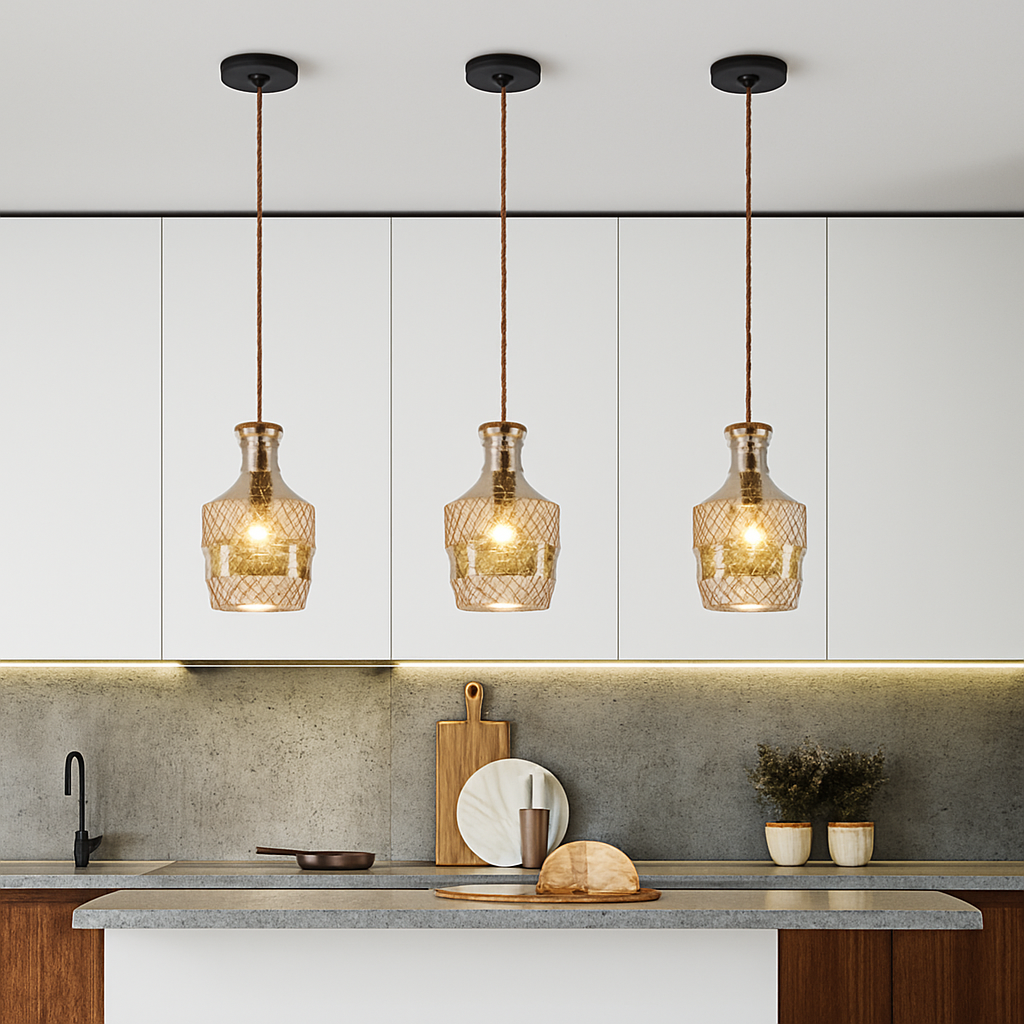 Suspension bouteilles en verre de plusieurs formes Bottle - vue 3 sur 8