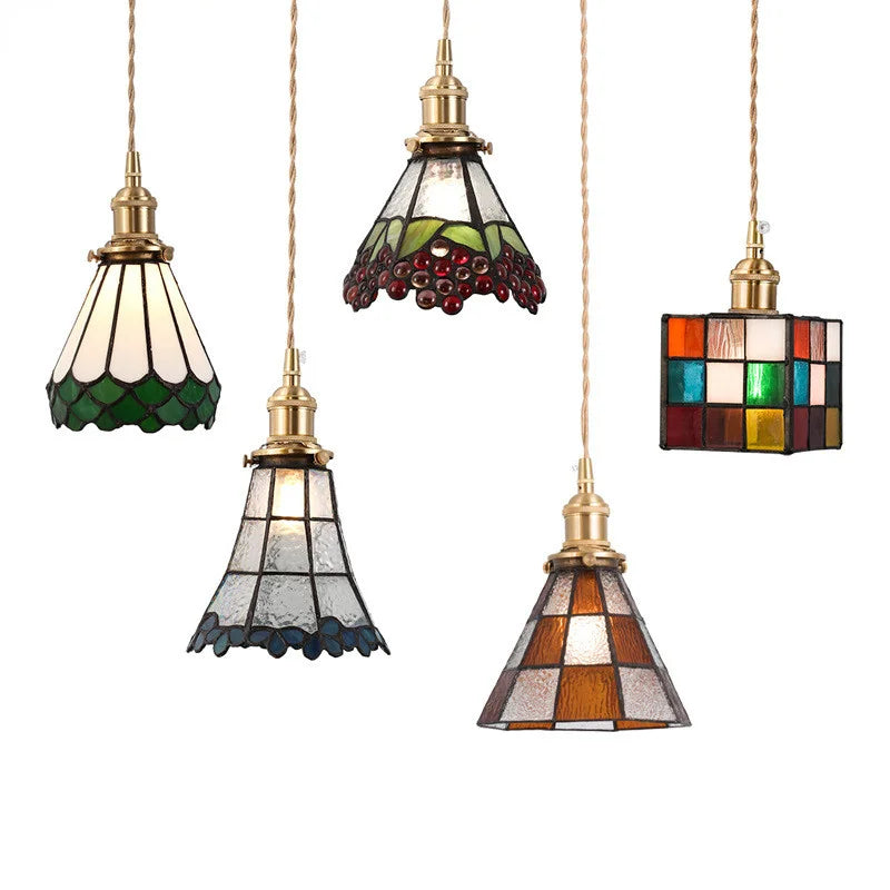 suspension en verre teinté style nordique pour éclairage industriel