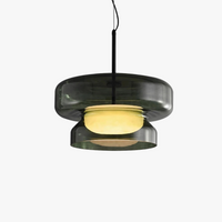 Suspension en verre vert moderne