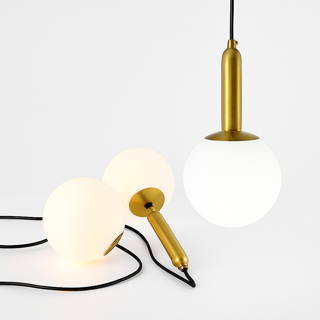 suspension luxueuse avec abat-jour en boule dorée - vue 3 sur 12