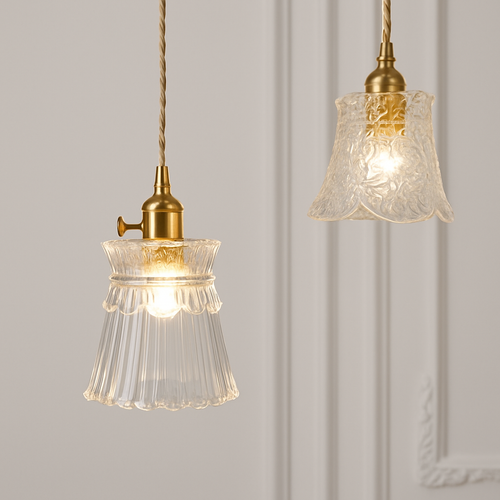 suspension rétro en laiton et verre gravé design élégant pour restaurant - vue 7 sur 13