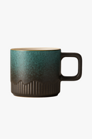 tasse-miniature-ceramique-style-minimaliste-anse-chaleur-0.png