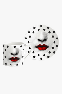 tasse porcelaine motif visage artistique avec soucoupe