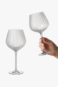 verre a vin cristal grande capacite rayures relief