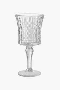 Verre en cristal à pied haut style élégant
