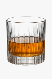 verre whisky old fashioned relief facettes élégant