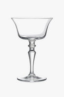 verres-a-cocktail-martini-design-elegant-bar-maison-0.png