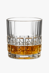 Verres cristal facettés whisky bière vin élégants