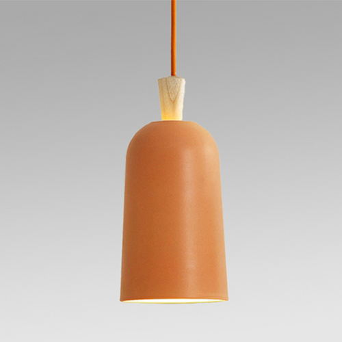 Suspension scandinave avec abat-jour en métal et bois Maloe - vue 6 sur 10