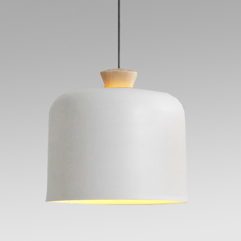 Suspension scandinave avec abat-jour en métal et bois Maloe - vue 7 sur 10