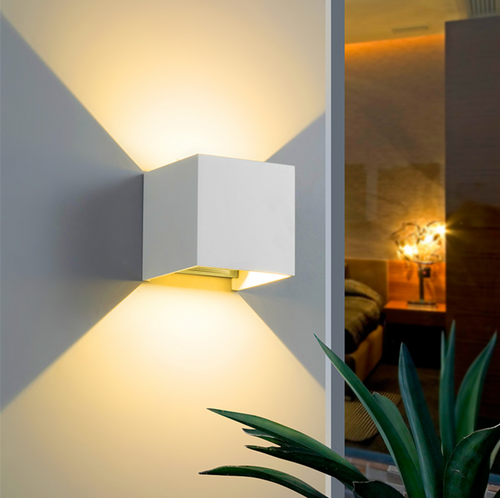Applique murale LED design en cube (noir, blanc ou gris) - vue 3 sur 6