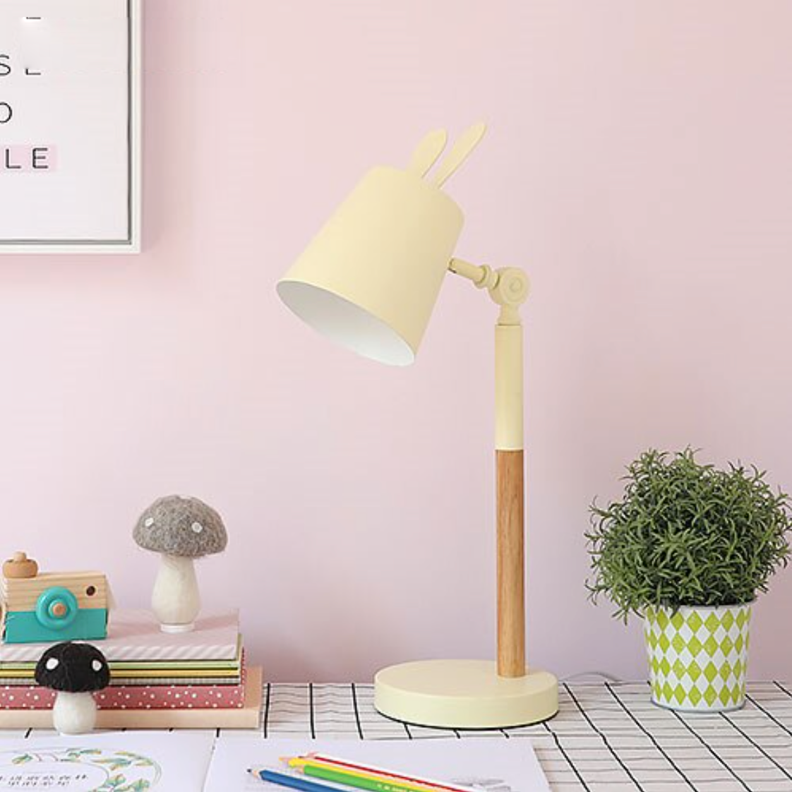 Lampe de bureau ou chevet colorée à oreilles de lapin Rabbit - vue 8 sur 9