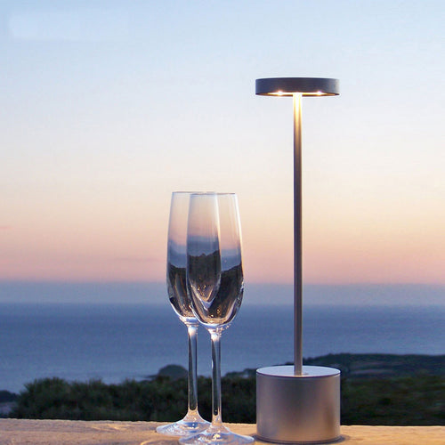 Lampe à poser moderne LED portable avec batterie Kade - vue 3 sur 11