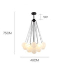 Lustre design avec multiples boules en verre Triz