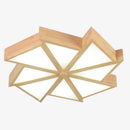 Plafonnier LED en bois en forme des plusieurs triangles