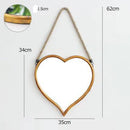 Miroir mural suspendu en forme de coeur Alloy