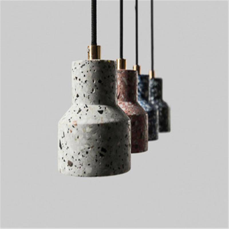 Suspension design en ciment style terrazzo coloré - vue 4 sur 9