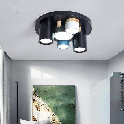 Plafonnier design avec plusieurs spots cylindriques colorés à LED - vue 6 sur 13
