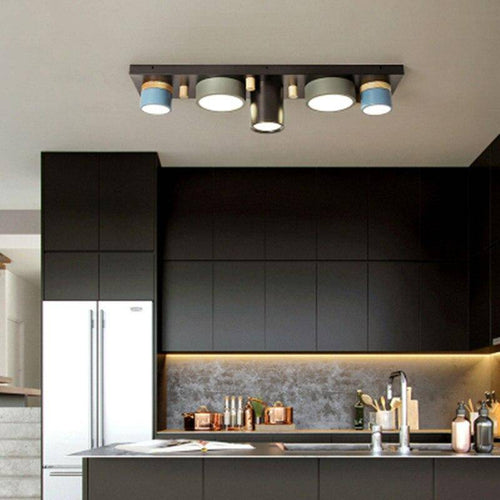 Plafonnier design avec plusieurs spots cylindriques colorés à LED - vue 4 sur 13