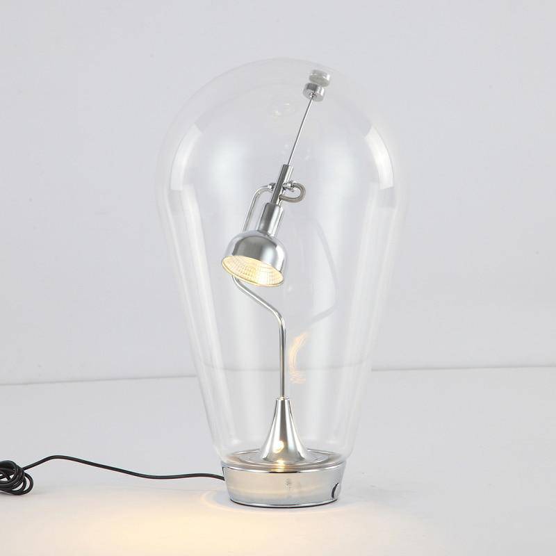 Lampe à poser design à LED chromé dans ampoule en verre - vue 3 sur 7