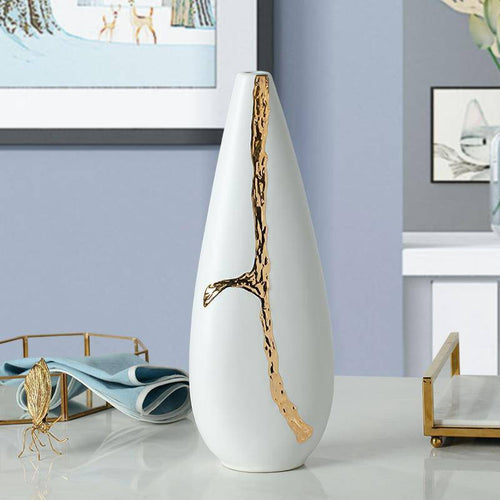 Vase design blanc au style abstrait doré Xuan - vue 5 sur 9