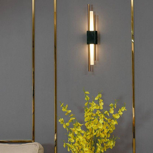 Applique murale design LED en marbre avec tube doré Sconce - vue 3 sur 9