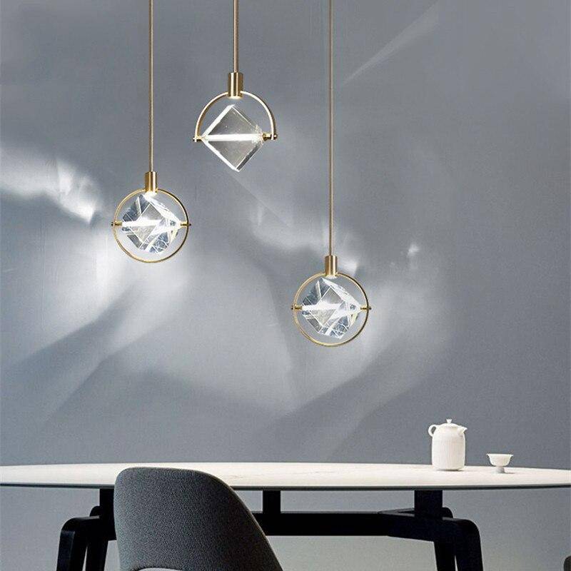 Suspension LED design avec rond doré et cristal de verre Luxury - vue 3 sur 6