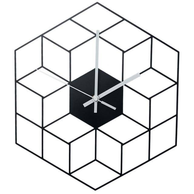 Horloge murale hexagonale en métal 40cm Cube - vue 3 sur 7
