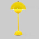 Lampe de bureau moderne LED en métal coloré avec abat-jour arrondi
