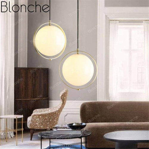 Suspension design LED avec cercle doré et boule en verre - vue 2 sur 6
