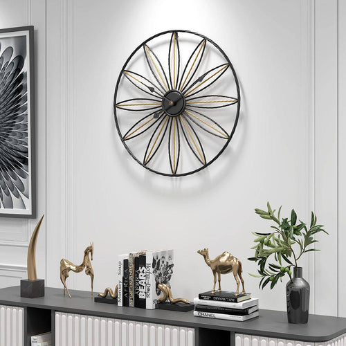 Horloge murale ronde avec rosace en métal rétro Hollow - vue 3 sur 7