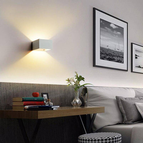 Applique murale design à LED avec abat-jour carré en métal Balcony - vue 2 sur 4