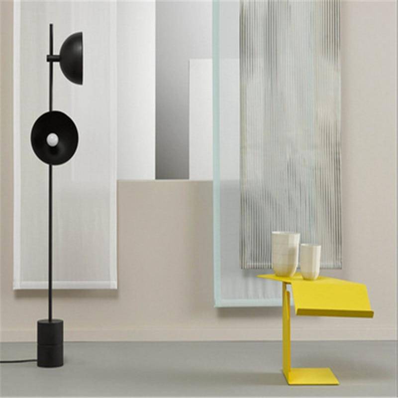 Lampadaire moderne LED avec tige et abat-jour métal noir - vue 4 sur 6