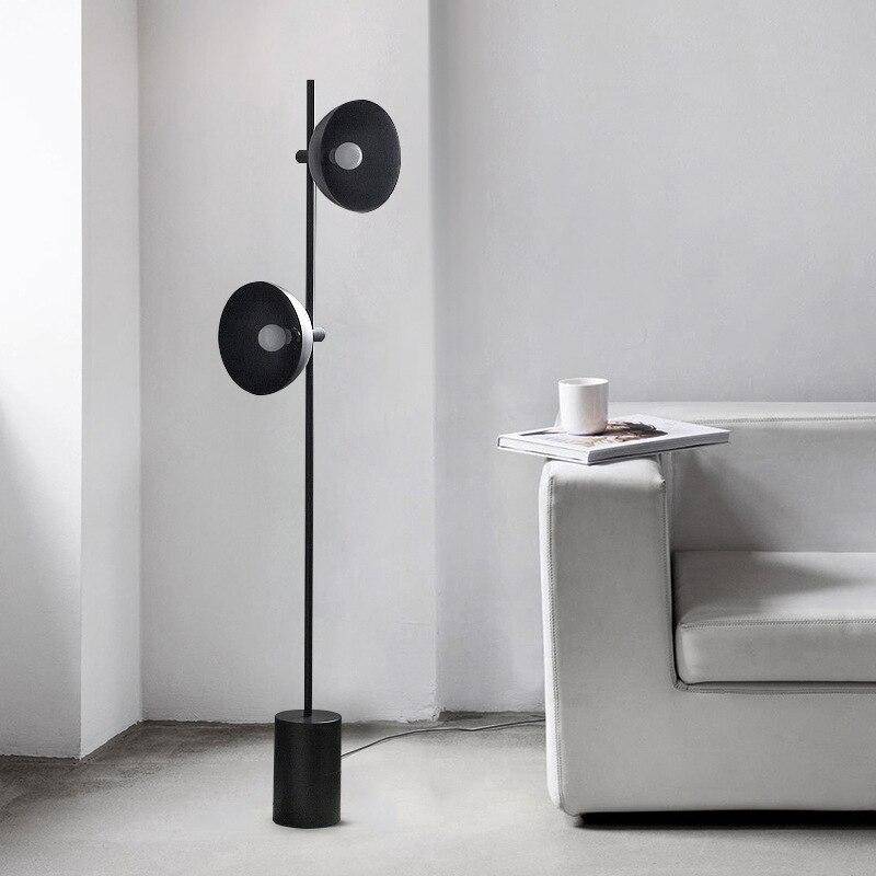 Lampadaire moderne LED avec tige et abat-jour métal noir - vue 3 sur 6