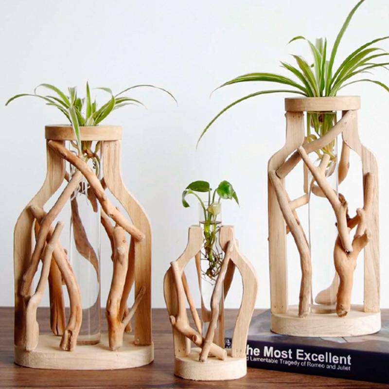 Vase design en verre avec socle en bois style Hydro - vue 3 sur 13
